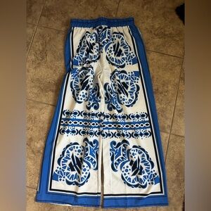 Boutine LA Blue and White Wide Leg Pants